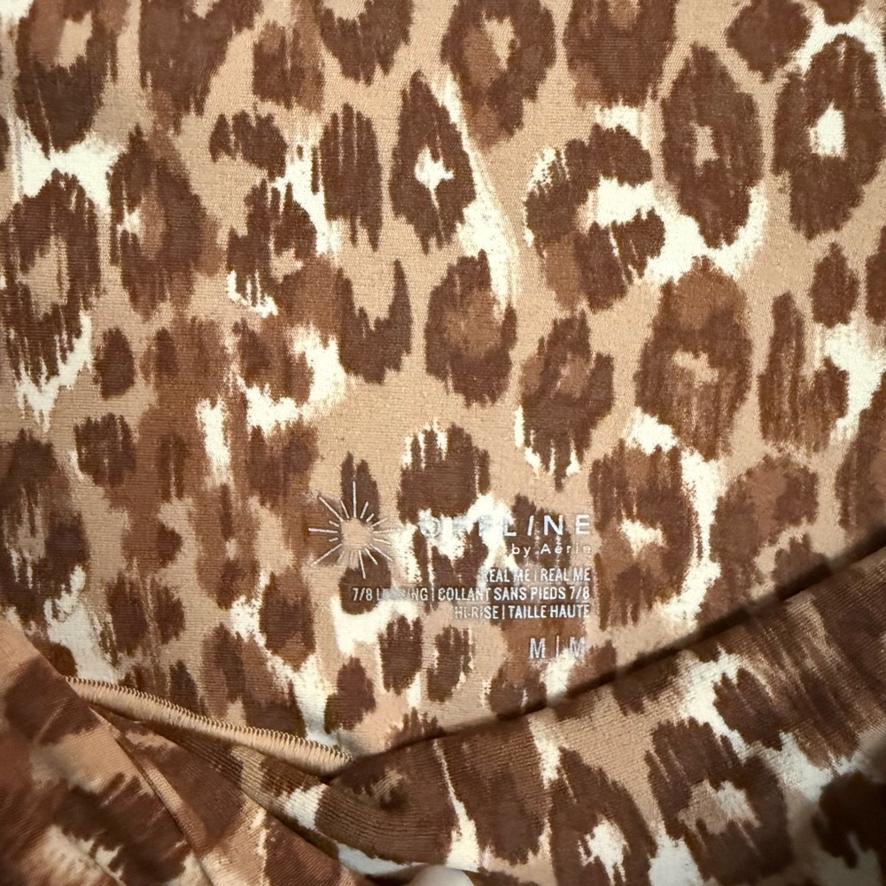 OFFLINE By Aerie Real Me High Waisted Crossover Legging - Picture 8 of 13